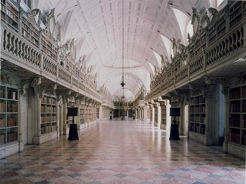 hoferlibrary2.jpg