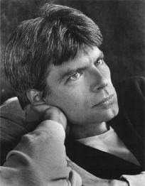 a picture of richard powers taken by the redoubtable marion ettlinger